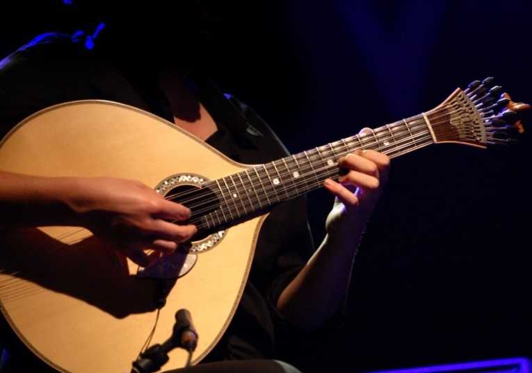 Jornal Campeão: Botânico acolhe evento dedicado aos instrumento de cordas tradicionais de Coimbra Jornal Campeão: Botânico acolhe evento dedicado aos instrumento de cordas tradicionais de Coimbra