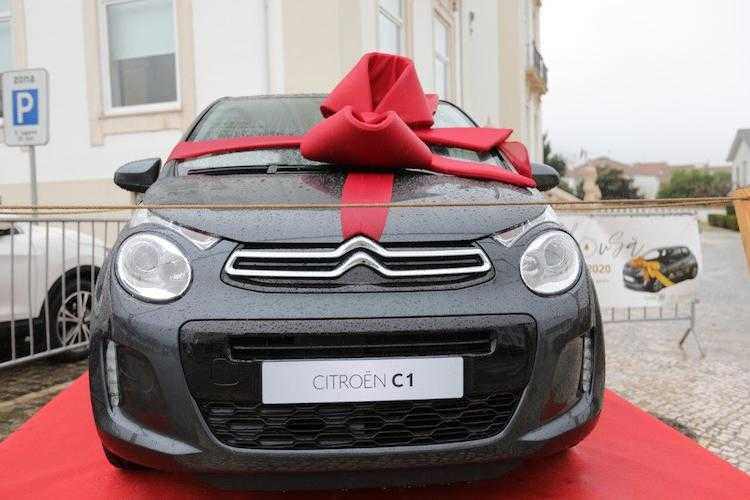 Jornal Campeão: Duas centenas de estabelecimentos já aderiram ao sorteio de Natal da Lousã