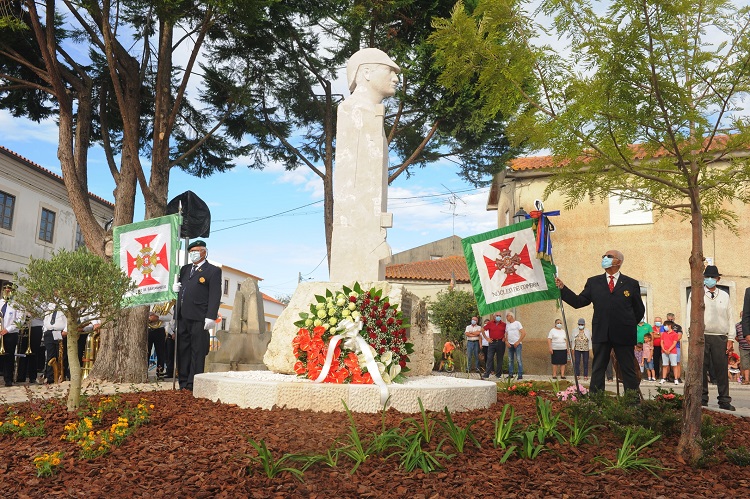 Jornal Campeão: Montemor-o-Velho: Monumento presta homenagem aos combatentes de Arazede