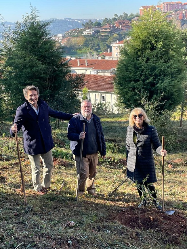Jornal Campeão: CM de Coimbra assinala Dia da Floresta Autóctone com 50 sobreiros e 50 carvalhos