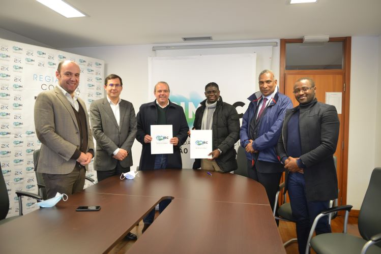 Jornal Campeão: Região de Coimbra e Tarrafal (Cabo Verde) firmam protocolo de colaboração