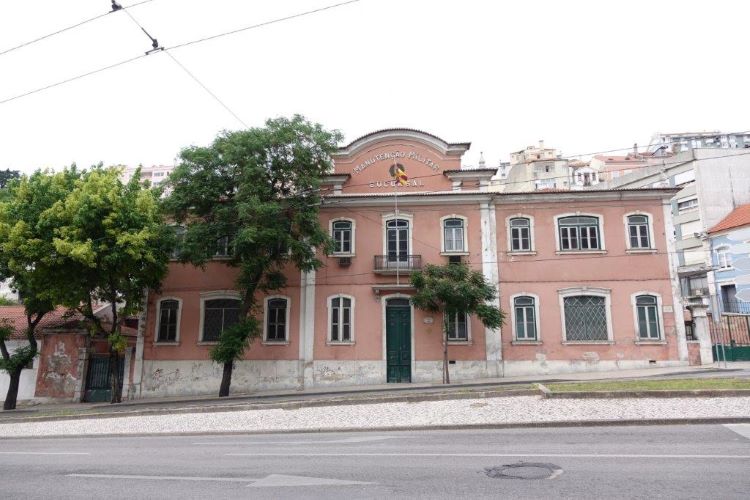 Jornal Campeão: CM Coimbra formaliza reversão dos imóveis da antiga Manutenção Militar