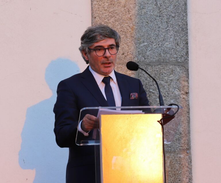 Jornal Campeão: Câmara Municipal congratula as empresas PME Líder 2021 de Oliveira do Hospital