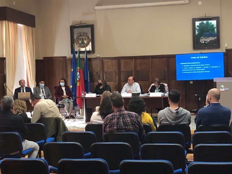 Jornal Campeão: Penela implementa transmissão em directo das Sessões da Assembleia Municipal