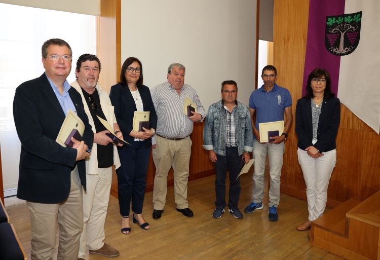 Jornal Campeão: Anadia homenageia funcionários