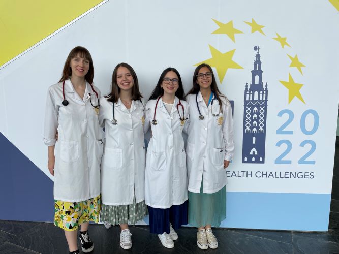Jornal Campeão: Coimbra: Estudantes de Medicina conquistam o primeiro prémio em competição europeia