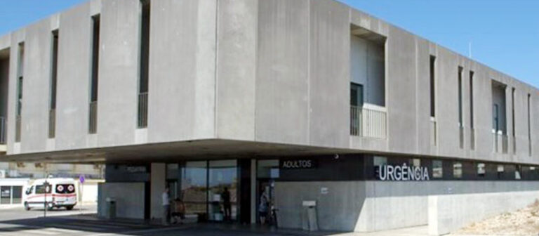 Jornal Campeão: Atropelamento mortal envolve ambulância que ia para o Hospital da Figueira da Foz