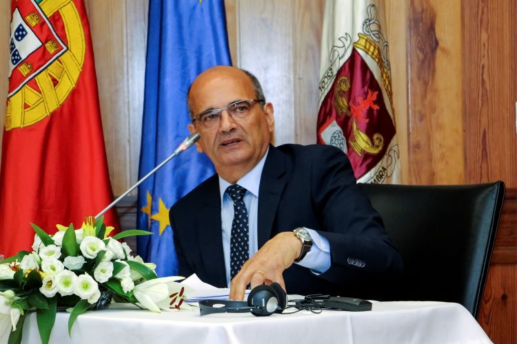 Jornal Campeão: Professor Fernando Amaral é o novo presidente eleito da ESEnfC