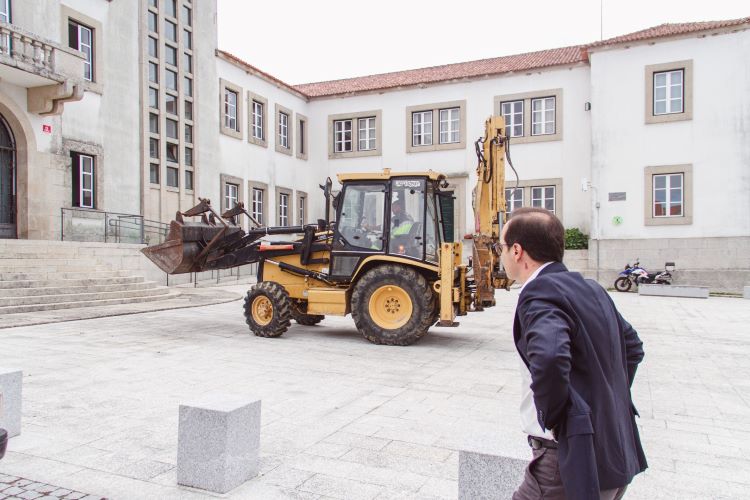 Jornal Campeão: Tábua investe cerca de 20 mil euros no reforço de maquinaria para uso concelhio