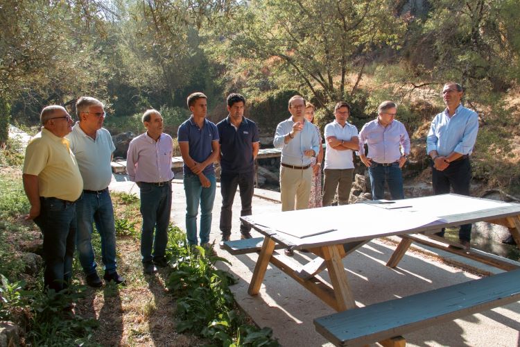 Jornal Campeão: Tábua assina auto de consignação para beneficiação do Trilho dos Gaios