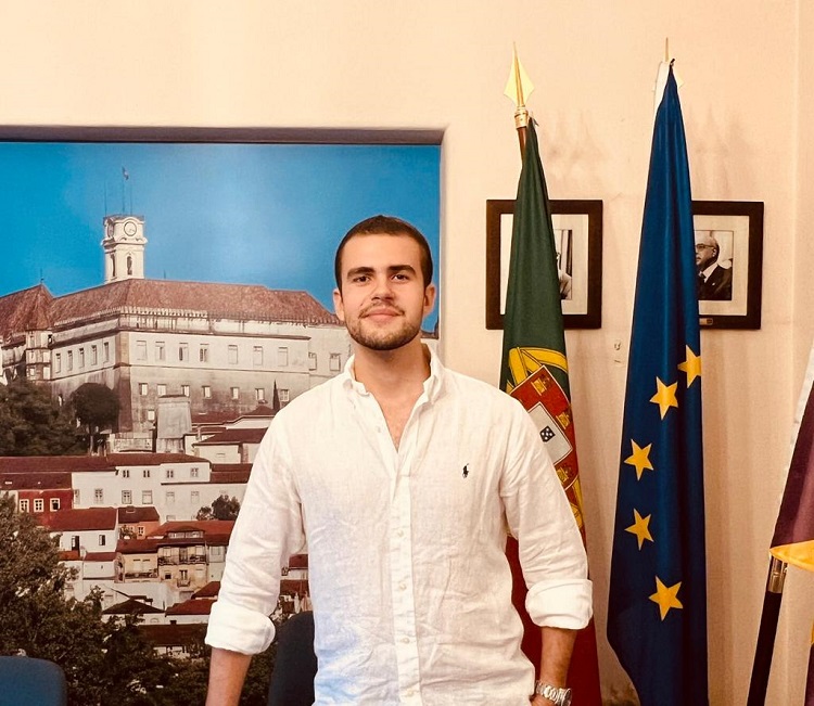 Jornal Campeão: Henrique Milheiro é o novo presidente da JSD de Coimbra