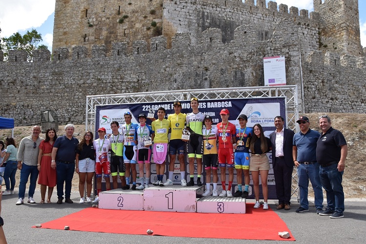 Jornal Campeão: Montemor-o-Velho: Jovem ciclista espanhol venceu Troféu Alves Barbosa