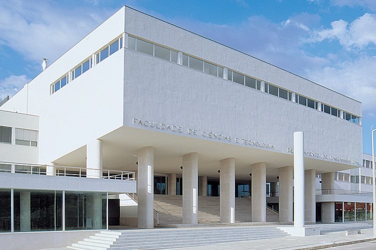 Jornal Campeão: Engenharia Civil da Universidade de Coimbra assinala meio século de existência