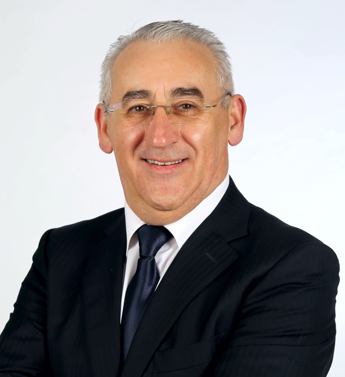 Jornal Campeão: Francisco Rodrigues assume Departamento de Acção e Habitação Social da CM de Coimbra