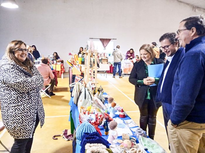 Jornal Campeão: Mercadinho de Natal promoveu produtos locais na Carapinheira