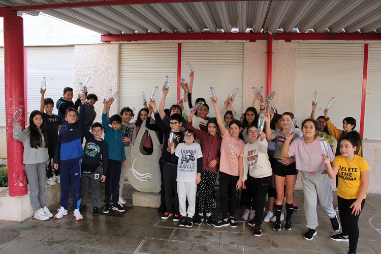 Jornal Campeão: Águas de Coimbra vai instalar bebedouros a “Gota” nas escolas