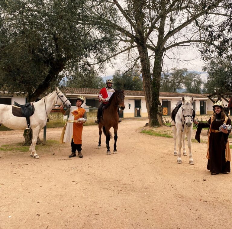 Jornal Campeão: Animais do Parque Biológico da Serra da Lousã presenteados pelos Reis Magos