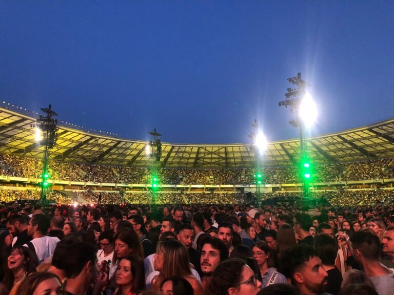 Jornal Campeão: Visitantes dos concertos dos Coldplay representaram 38% do consumo total de Coimbra