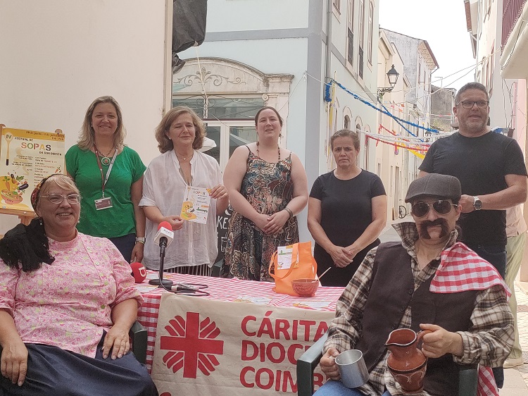 Jornal Campeão: Sopas animam a Rua Direita na Baixa de Coimbra