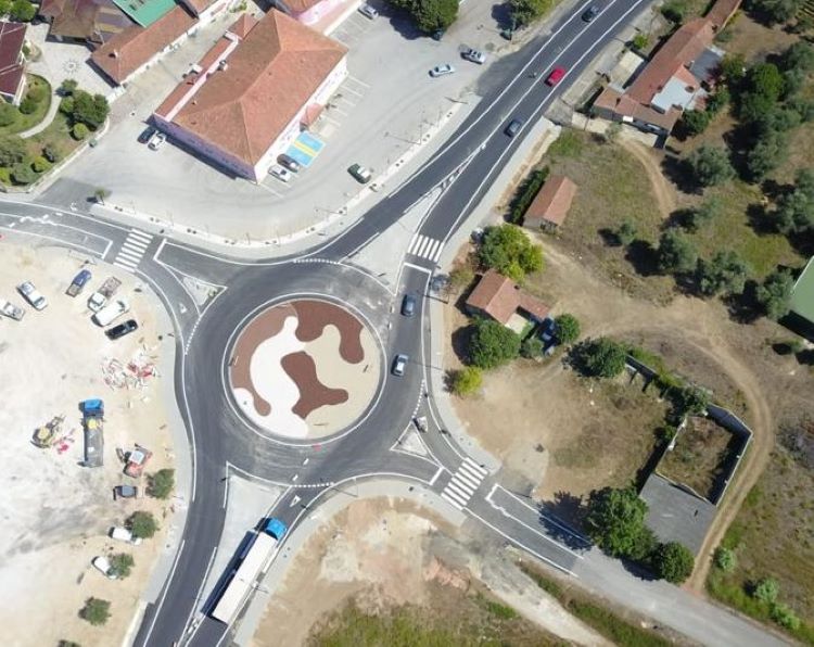 Jornal Campeão: Anadia: Rotunda no Peneireiro está concluída