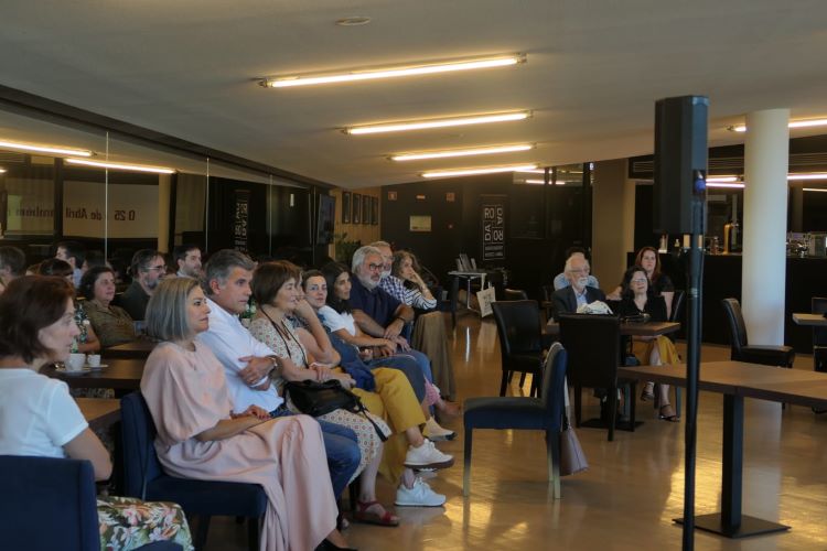Jornal Campeão: Coro Coimbra VOCAL e Luís Figueiredo lançam álbum no Convento São Francisco