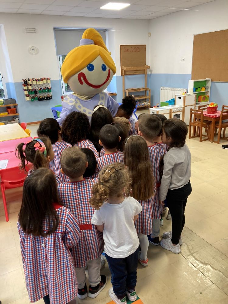 Jornal Campeão: Câmara Municipal da Lousã apoia famílias do concelho através da ARCIL E ACTIVAR