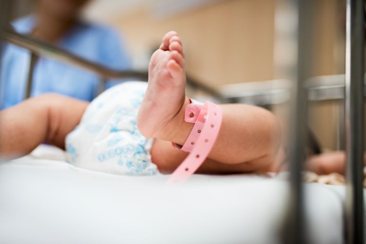 Jornal Campeão: Regulador alerta que já são permitidos acompanhantes durante o parto