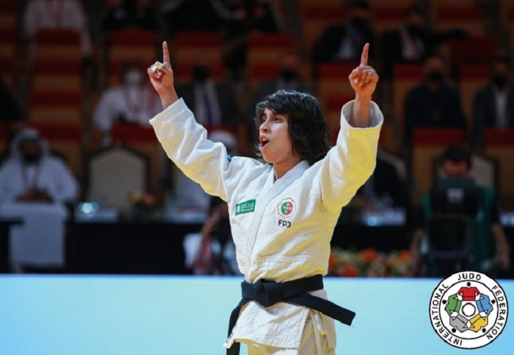Jornal Campeão: Judoca da Académica de Coimbra repete em Montpellier vice-título europeu