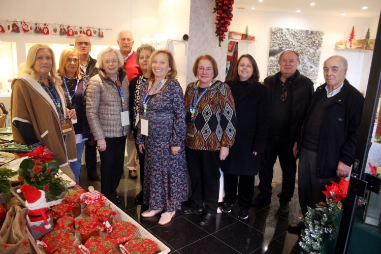 Jornal Campeão: Venda de Natal Solidária do Lions Clube da Figueira da Foz