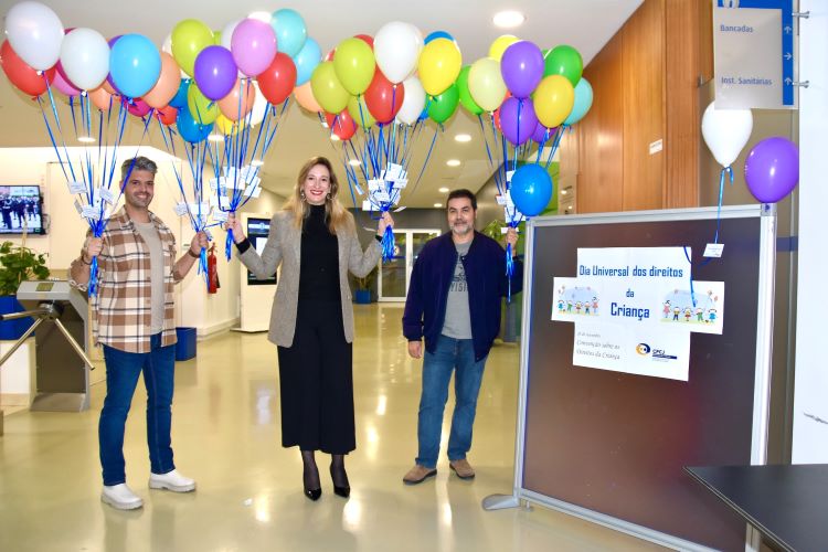 Jornal Campeão: Direitos das Crianças e Jovens em Montemor-o-Velho: balões pintam de alegria a comunidade