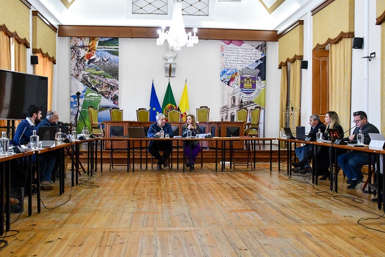 Jornal Campeão: Montemor-o-Velho exige resposta para utentes da extensão de saúde de Meãs do Campo