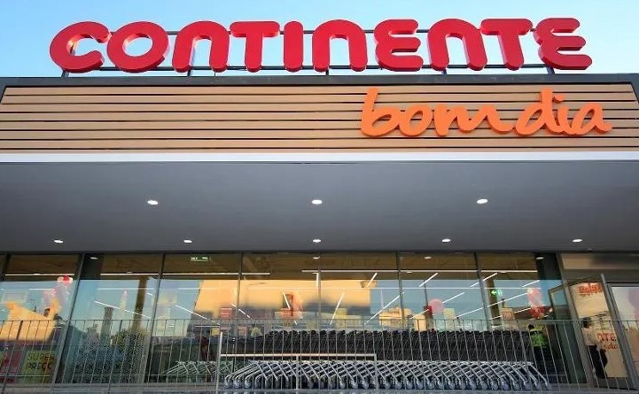 Jornal Campeão: Primeira loja Continente em Arganil abre as portas ao público