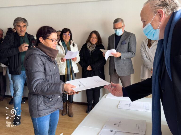 Jornal Campeão: Figueira Domus entrega 16 habitações renovadas a famílias em situação precária