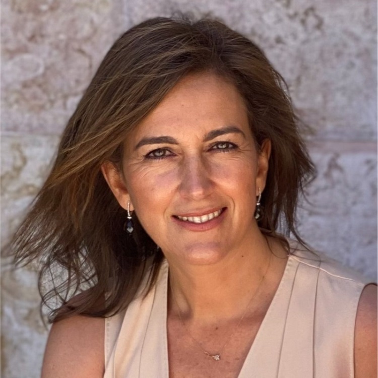 Jornal Campeão: Rita Alarcão Júdice (AD) substitui Mónica Quintela (PSD) em Coimbra