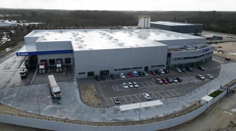 Jornal Campeão: Nova fábrica da MAPEI potencializa capacidade produtiva em Cantanhede