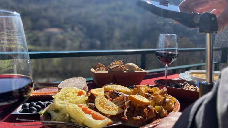 Jornal Campeão: Borrego Serra da Estrela é destaque em Oliveira do Hospital