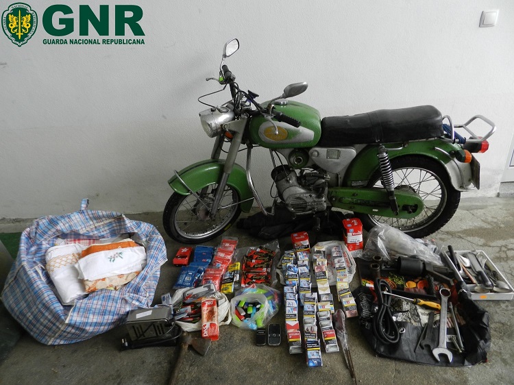 Jornal Campeão: GNR deteve dois suspeitos de furtos em Lagares da Beira
