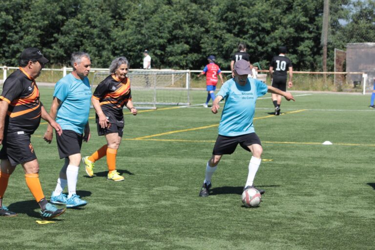 Jornal Campeão: Walking Futebol da Universidade Sénior da ADFP encerra época em clima de festa e inclusão