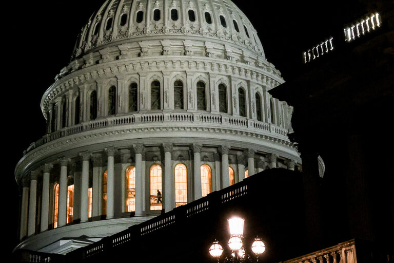 Jornal Campeão: China insta Filipinas a cautela nas posições sobre Taiwan