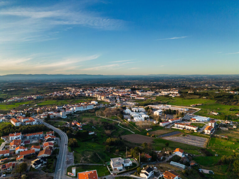 Jornal Campeão: Câmara Municipal de Oliveira do Hospital aprova nova redução do IMI para 2026