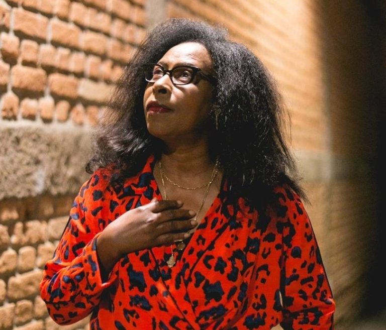 Jornal Campeão: Festival Literário do Interior fala de genocídios e convida Scholastique Mukasonga