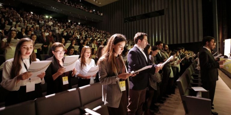 Jornal Campeão: Jovens médicos prestam Juramento de Hipócrates em Coimbra
