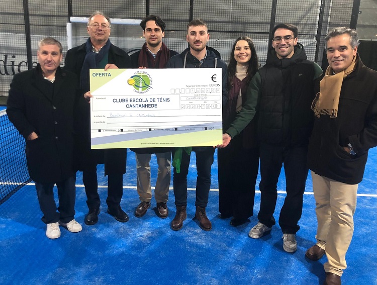Jornal Campeão: Torneio de Padel Solidário angaria mil euros para os Bombeiros de Cantanhede