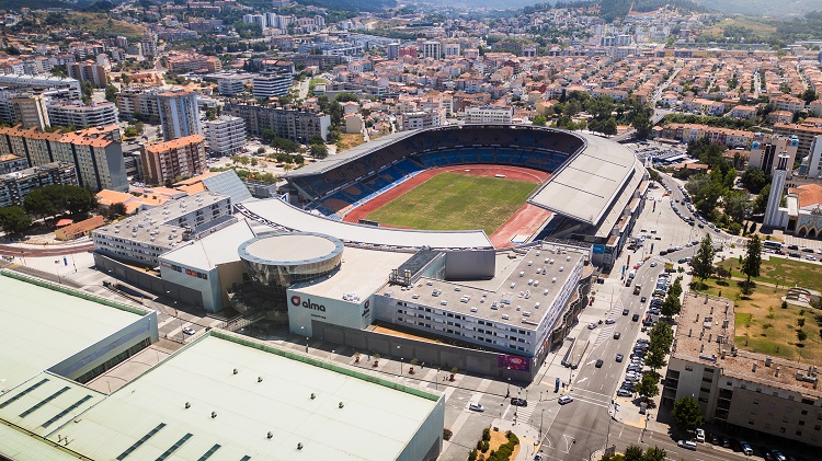 Jornal Campeão: Câmara de Coimbra quer deixar Académica/OAF usar Estádio para concertos