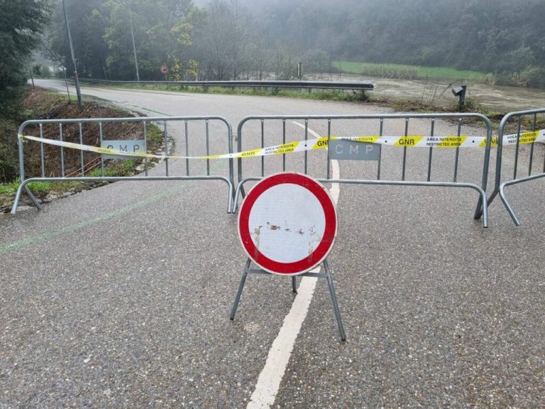 Jornal Campeão: Encerrada ponte de Louredo no rio Mondego