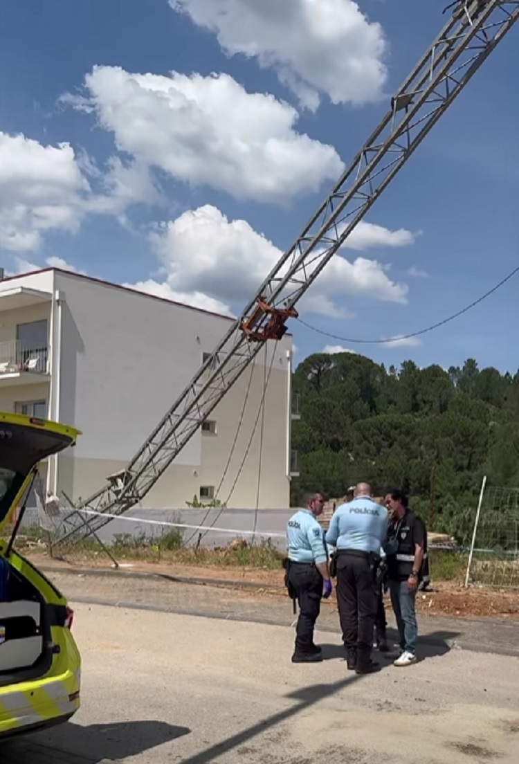 Jornal Campeão: Queda de grua provoca um morto e um ferido grave em Coimbra