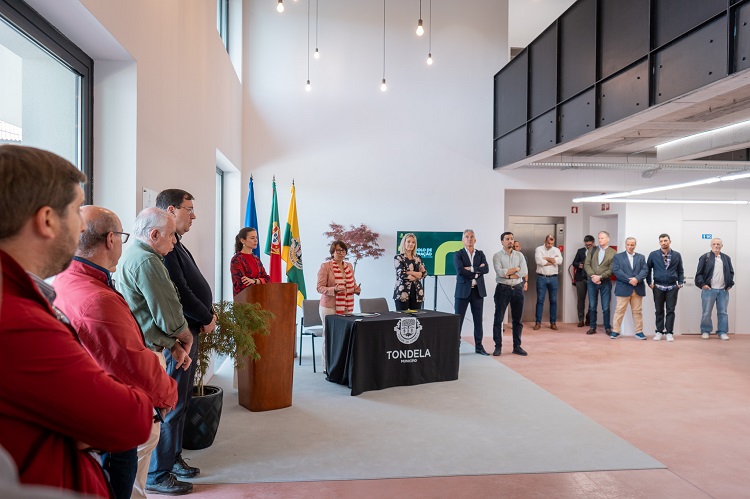 Jornal Campeão: Tondela e Politécnico de Coimbra vão cooperar para potenciar desenvolvimento local