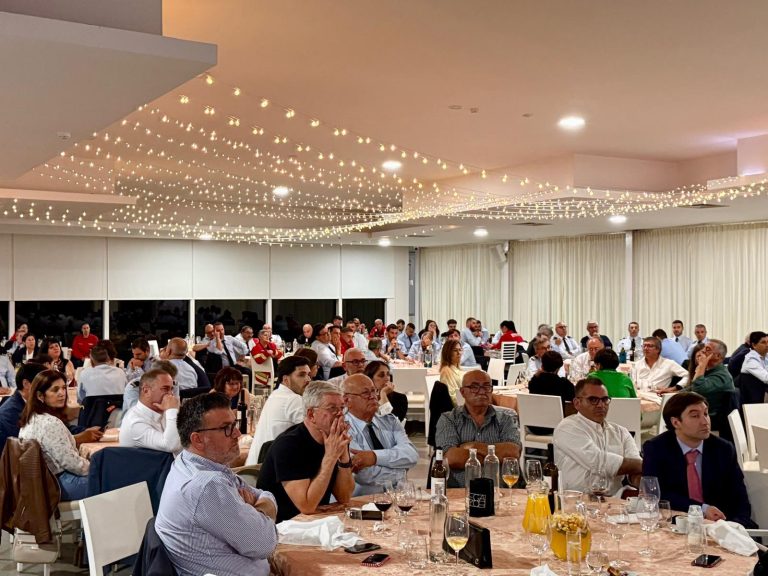 Jornal Campeão: Bombeiros de Montemor-o-Velho homenageados em jantar de agradecimento após cheias