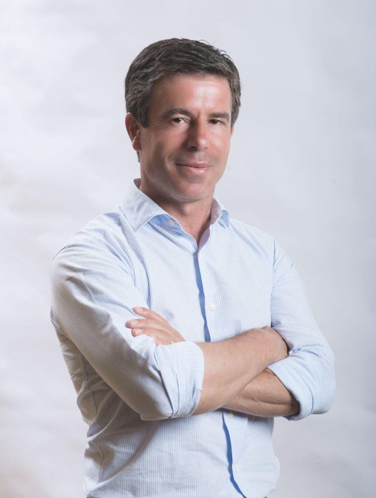 Jornal Campeão: Hugo Serra mantém liderança do CERC após nova eleição